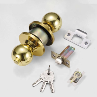 pomo dorado con llave